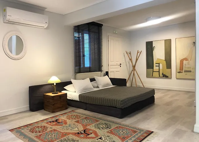 Sv Acropolis Residence